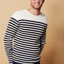 men-model-with-long-sleeves-683x1024-205x205-1-2